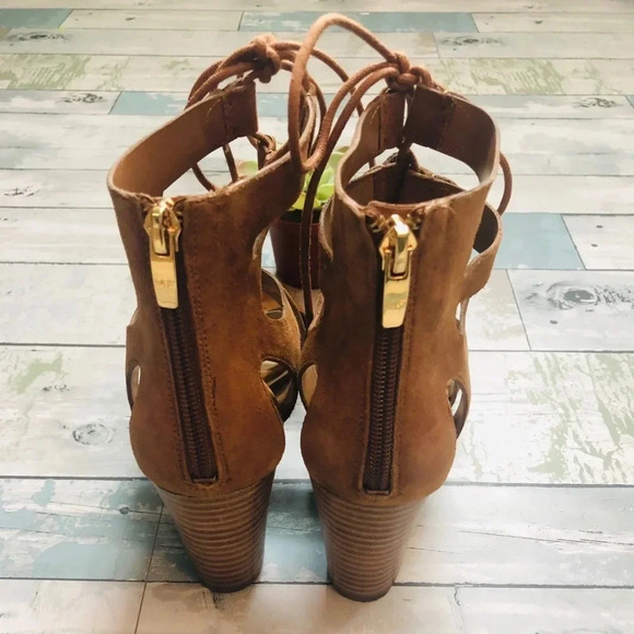 ⭐️Marc Fisher Paradox Lace Up Sandal - Picture 5 of 7